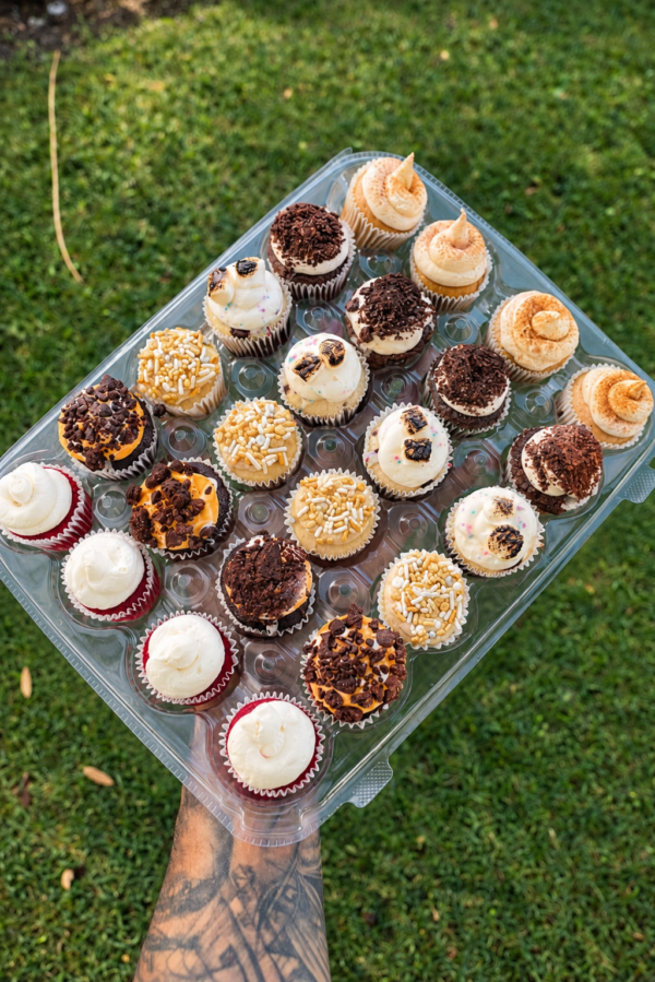 Nom! Nom! Factory cupcake celebration, photo 24