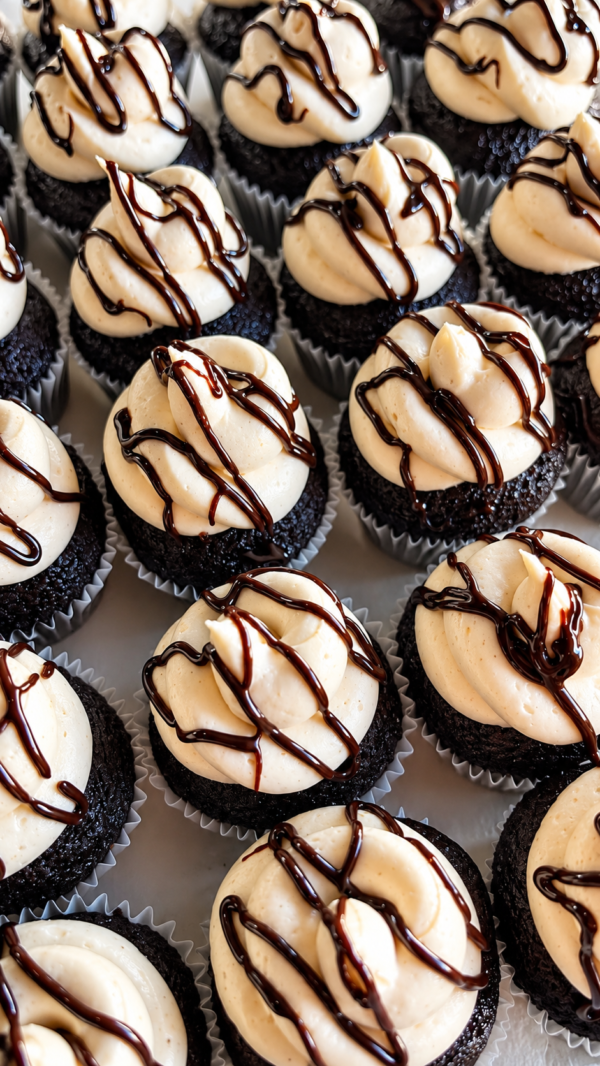 Nom! Nom! Factory cupcake celebration, photo 15